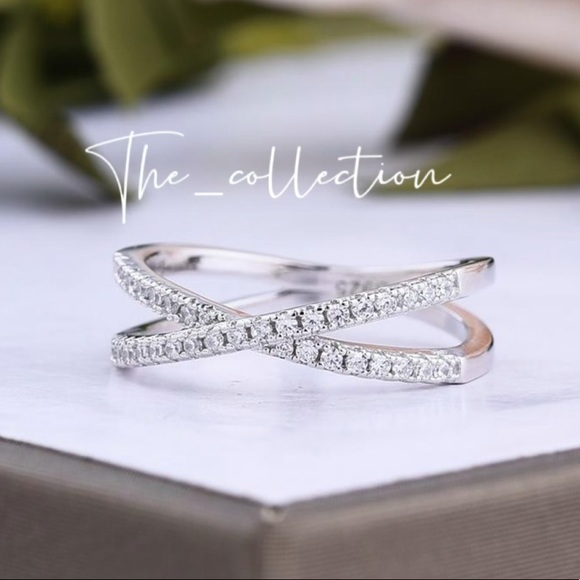 CRISS CROSS X WEDDING BAND IN STERLING SILVER - Picture 4 of 4